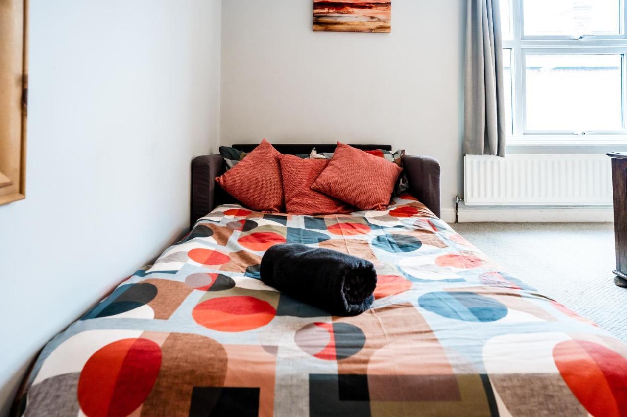 Appartement The Tigers Townhouse à Leicester Extérieur photo